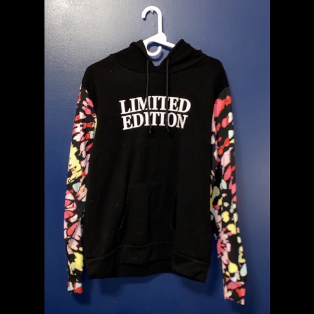 Limited edition!! Rue 21, tie dye, hoodie. Size womens large